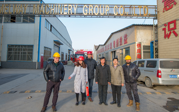 波兰客户来我司参观